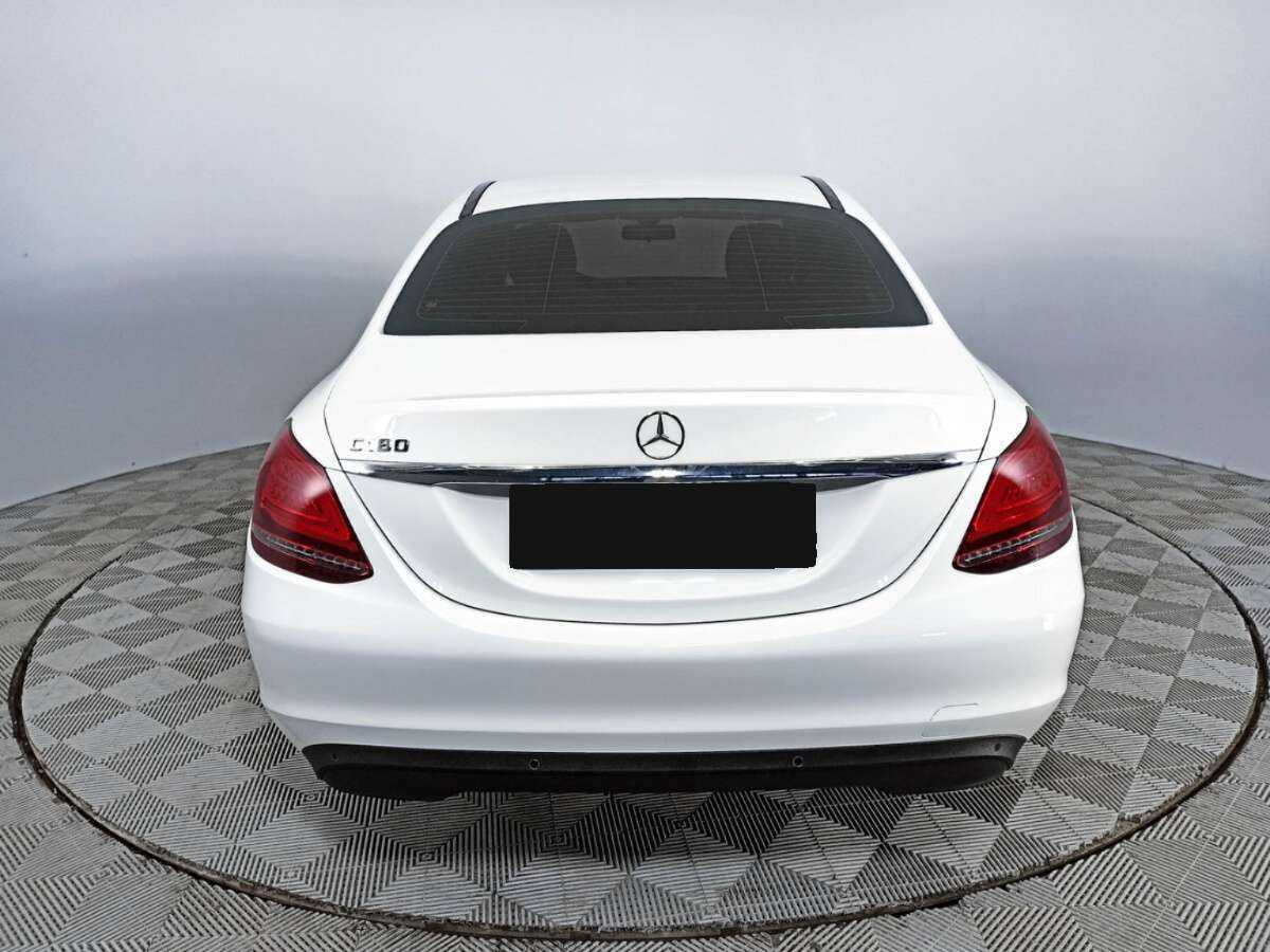 Б/У Мерседес-Бенц Ц-Класс 2018 года. Фото: #5