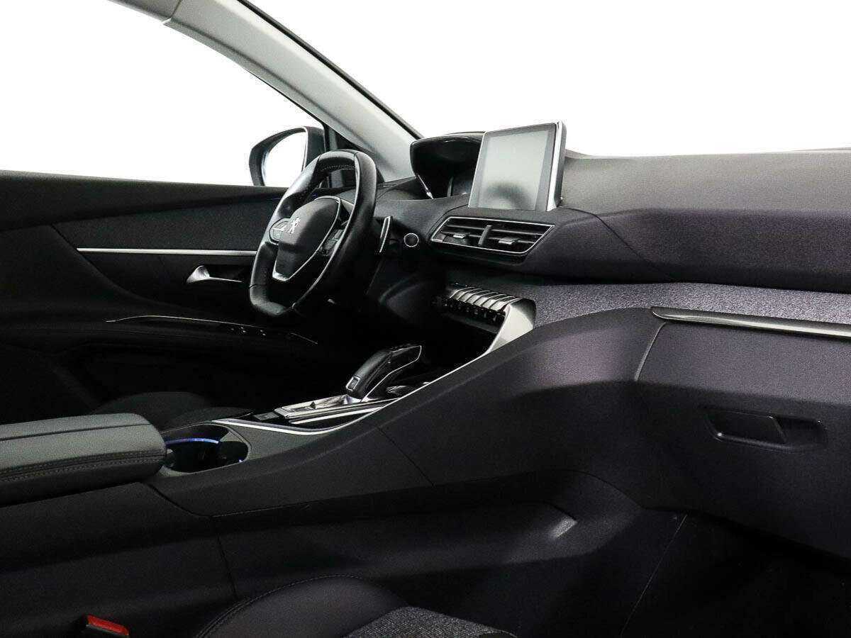 Б/У Пежо 5008 2019 года. Фото: #6