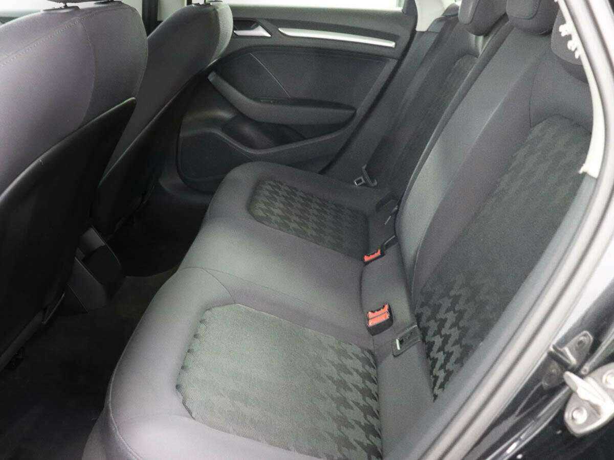 Б/У Ауди А3 2014 года. Фото: #8