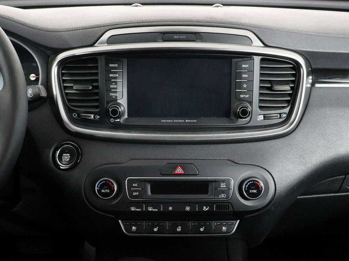 Б/У Киа Соренто 2018 года. Фото: #11