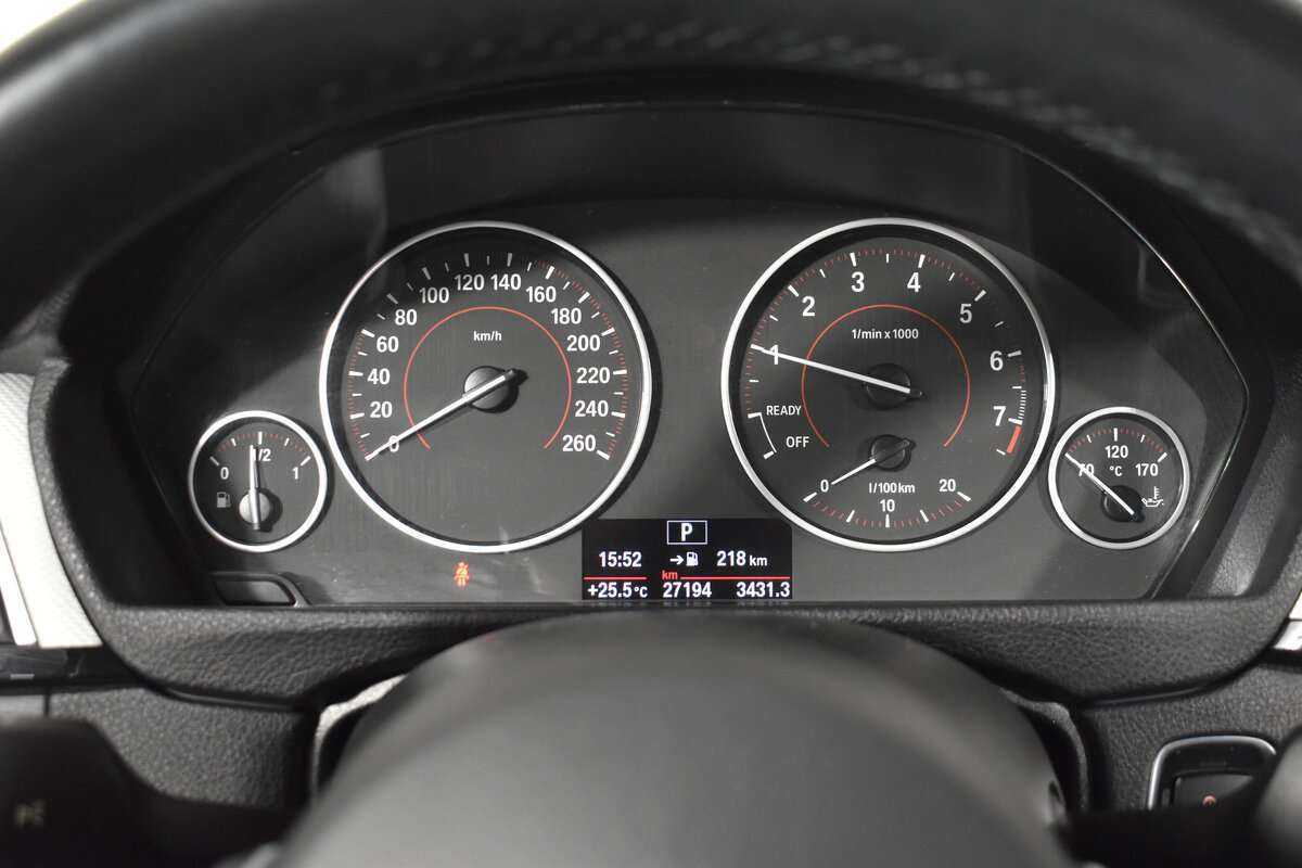 Б/У БМВ 3 серии 2016 года. Фото: #11