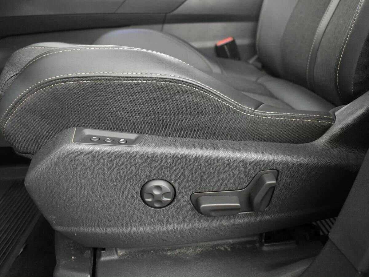 Б/У Пежо 5008 2020 года. Фото: #13