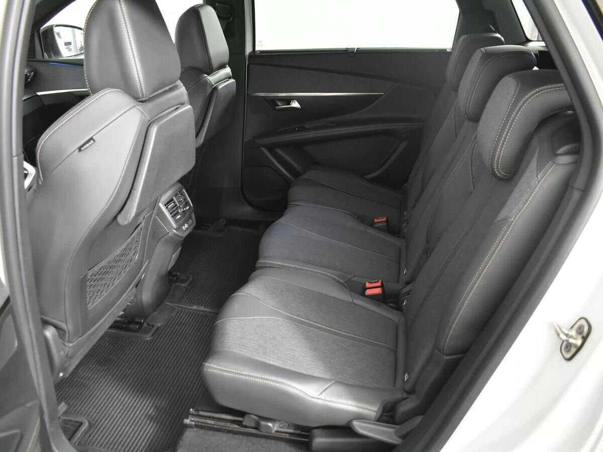 Б/У Пежо 5008 2020 года. Фото: #14