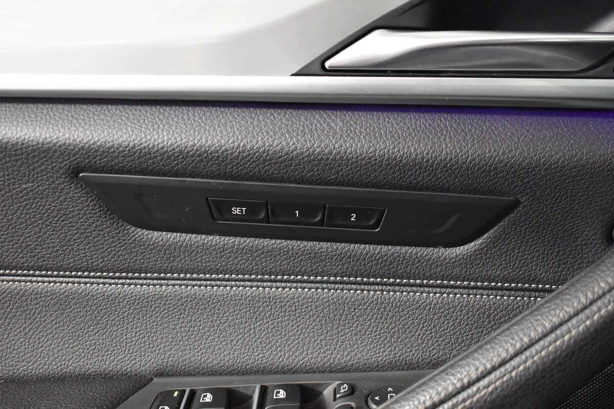 Б/У БМВ 5 серии 2018 года. Фото: #14