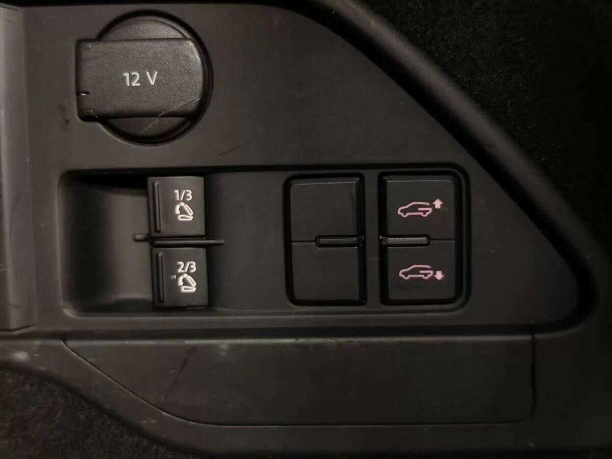 Б/У Фольксваген Туарег 2014 года. Фото: #23