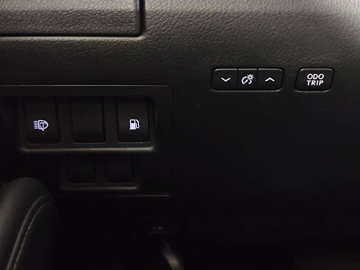 Б/У Лексус Р-Икс 2014 года. Фото: #19