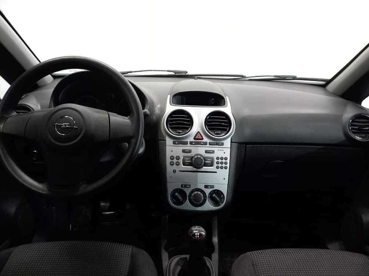 Б/У Опель Корса 2012 года. Фото: #8