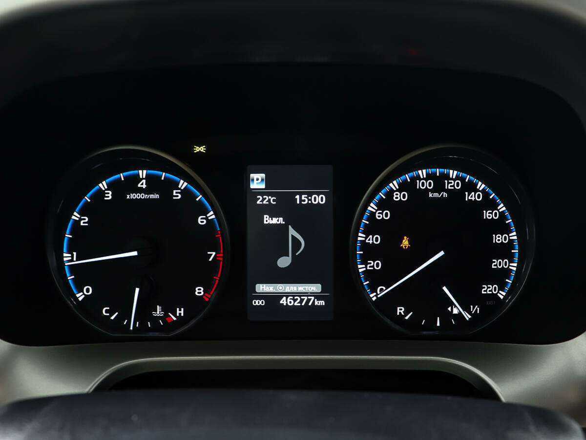 Б/У Тойота Рав4 2018 года. Фото: #13