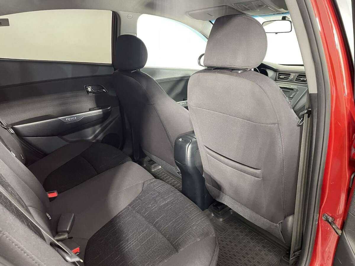 Б/У Киа Рио 2013 года. Фото: #16