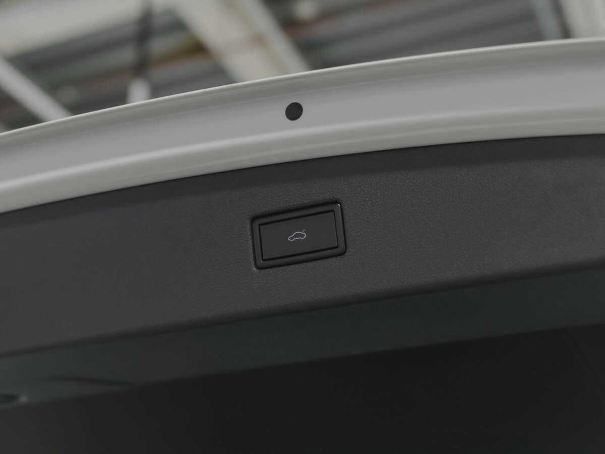 Б/У Фольксваген Тигуан 2020 года. Фото: #14