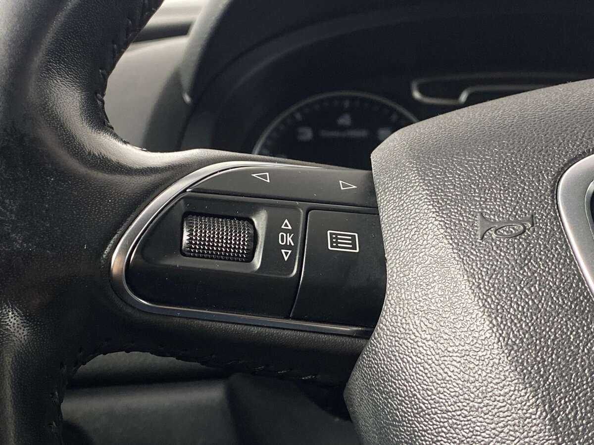 Б/У Ауди К3 2013 года. Фото: #12