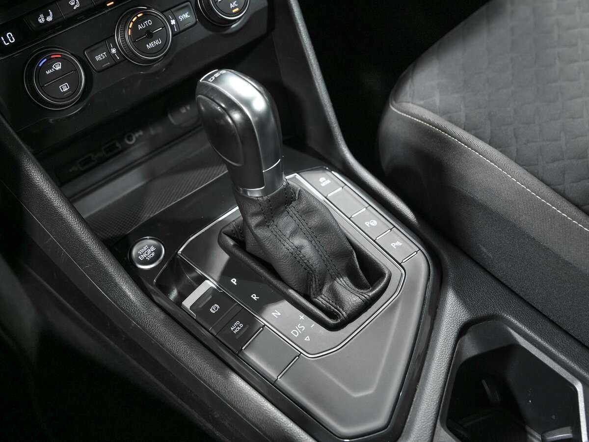 Б/У Фольксваген Тигуан 2018 года. Фото: #10