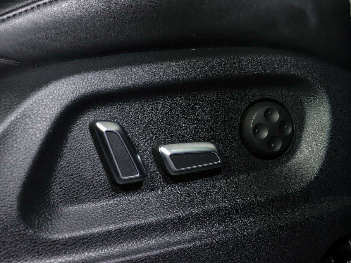 Б/У Ауди К5 2013 года. Фото: #13