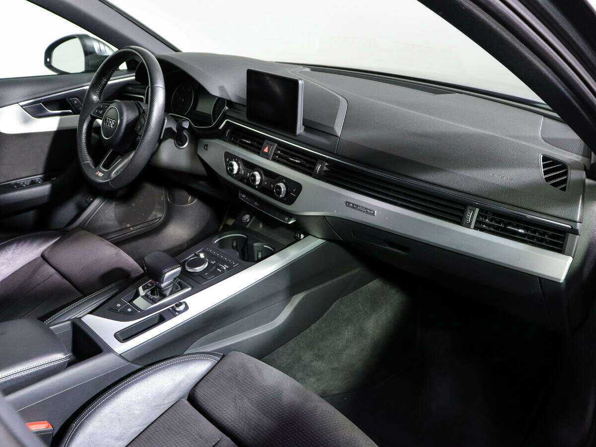 Б/У Ауди А4 2017 года. Фото: #6