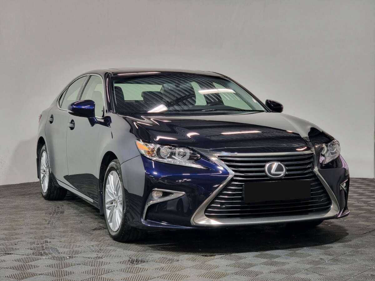 Б/У Лексус ЕС 2016 года. Фото: #1