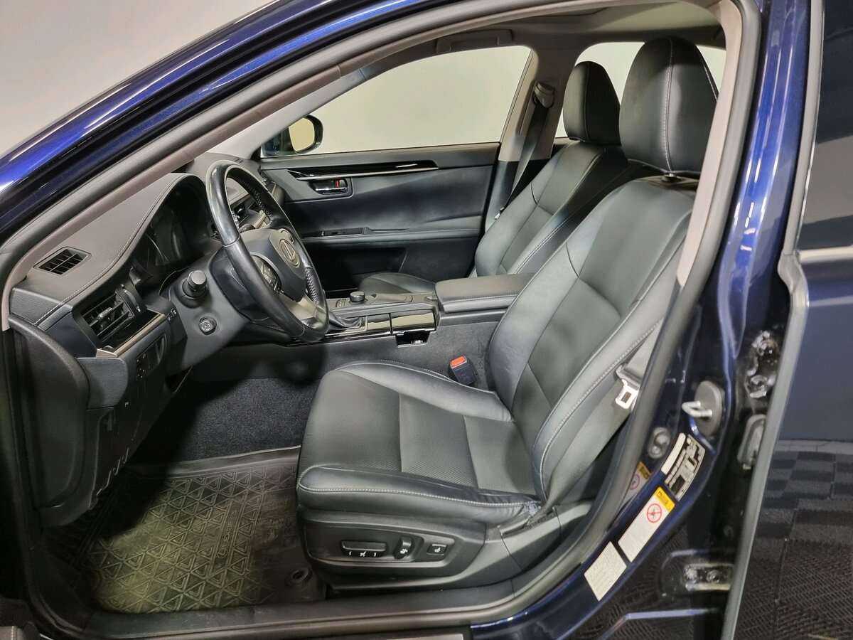 Б/У Лексус ЕС 2016 года. Фото: #6