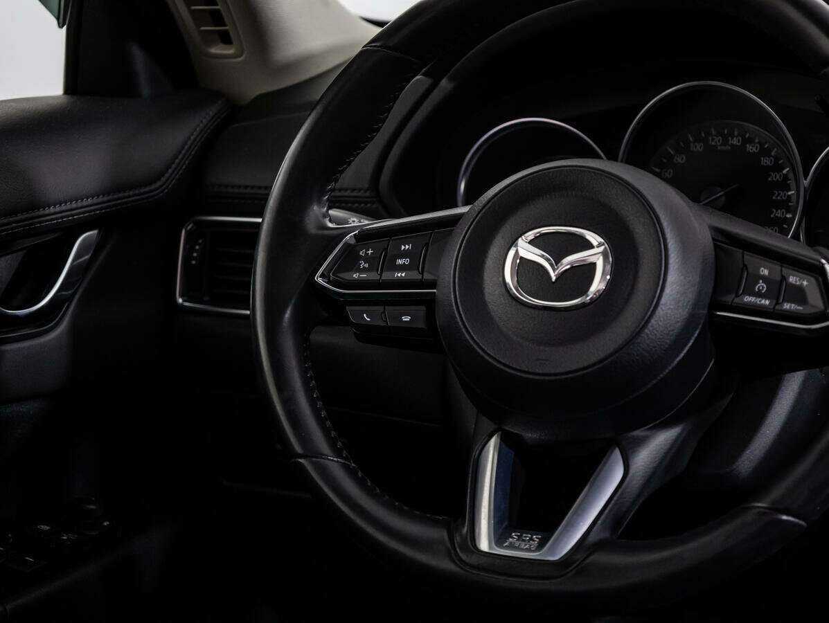 Б/У Мазда Ц-Икс-5 2019 года. Фото: #14