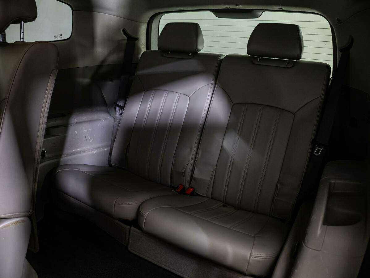 Б/У Шевроле Орландо 2012 года. Фото: #13