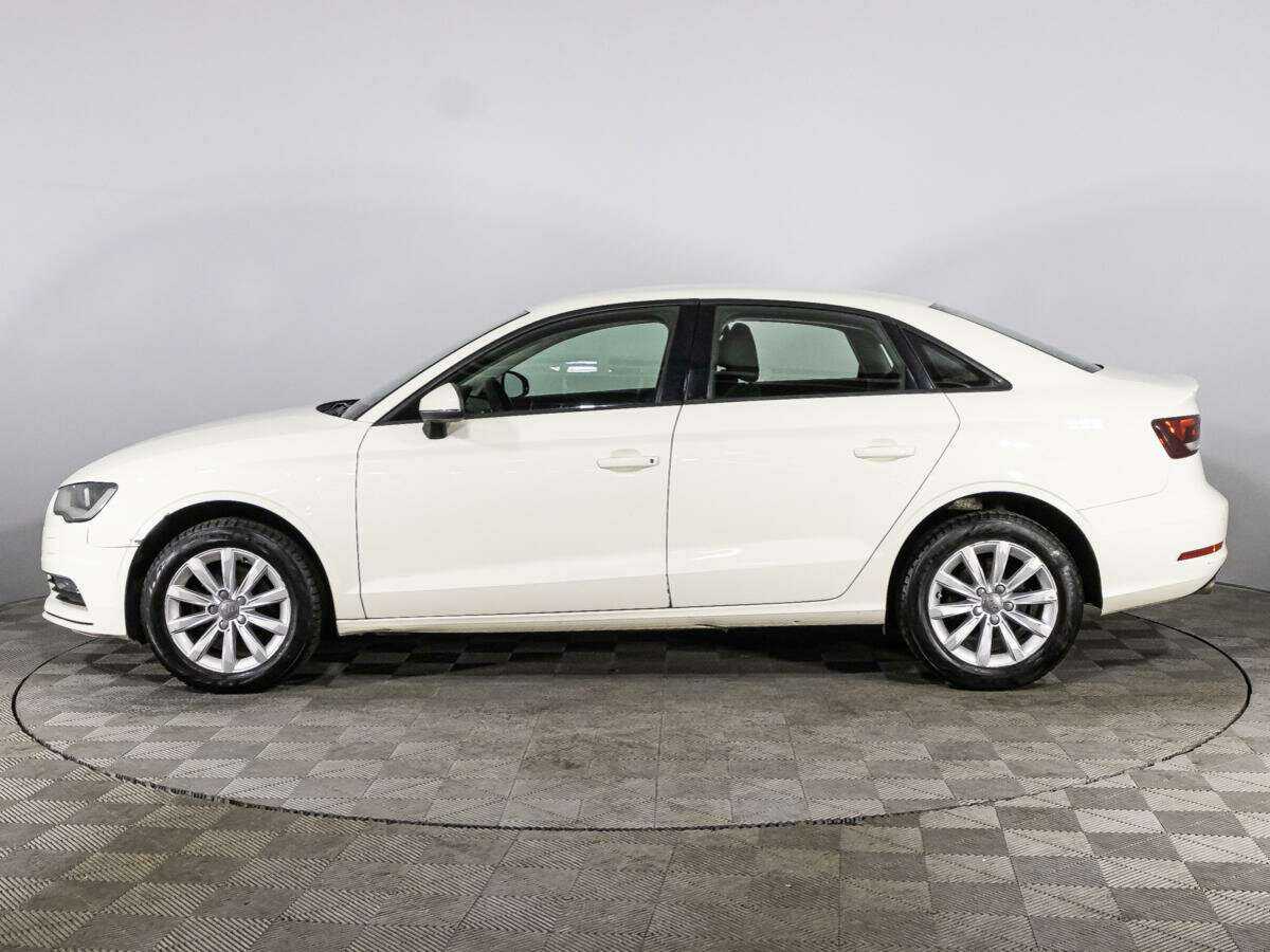 Б/У Ауди А3 2014 года. Фото: #7