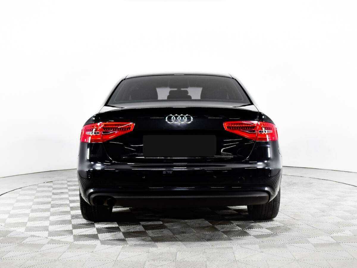 Б/У Ауди А4 2013 года. Фото: #5