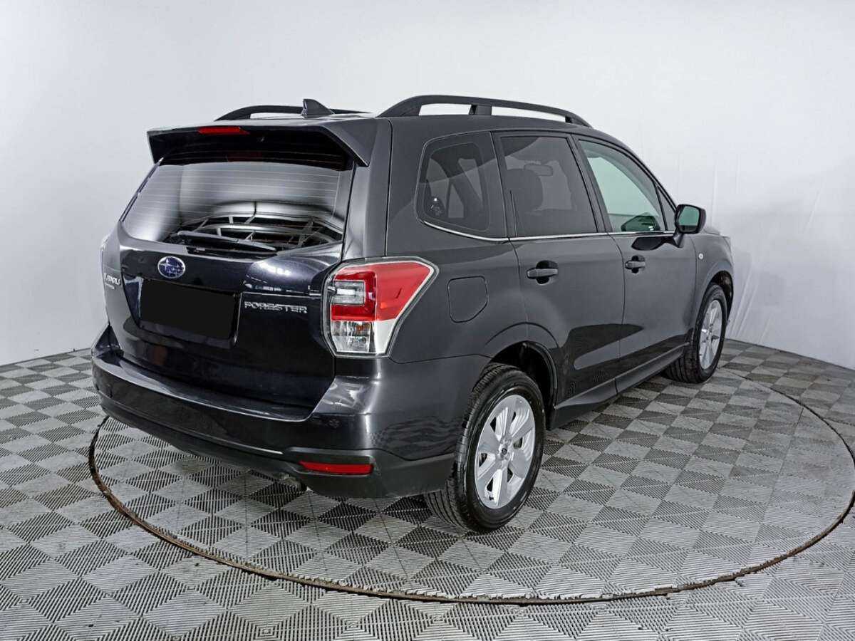 Б/У Субару Форестер 2017 года. Фото: #4