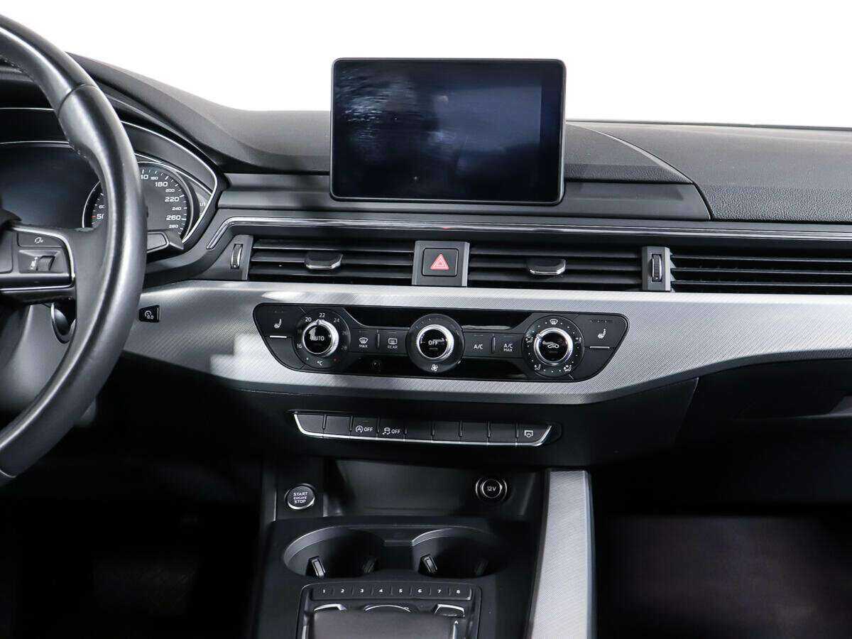 Б/У Ауди А4 2015 года. Фото: #11