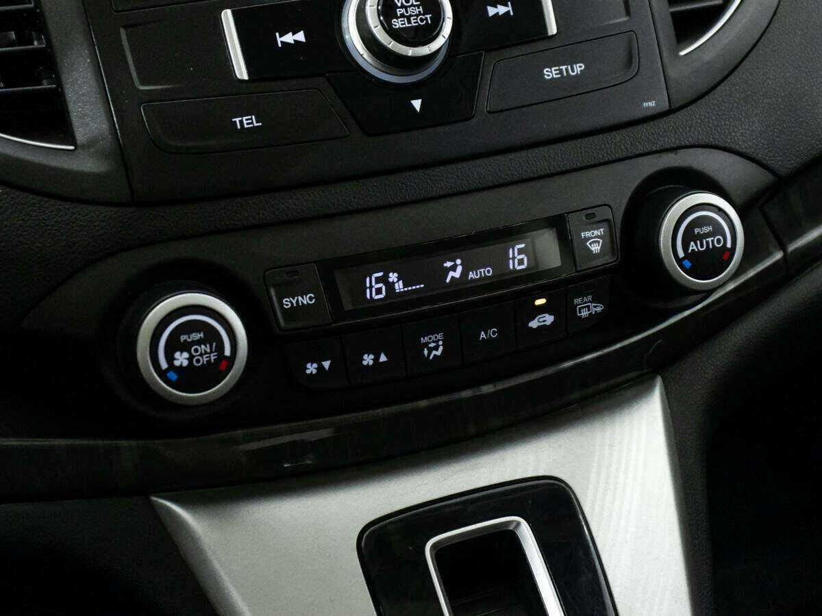 Б/У Хонда ЦР-В 2014 года. Фото: #17