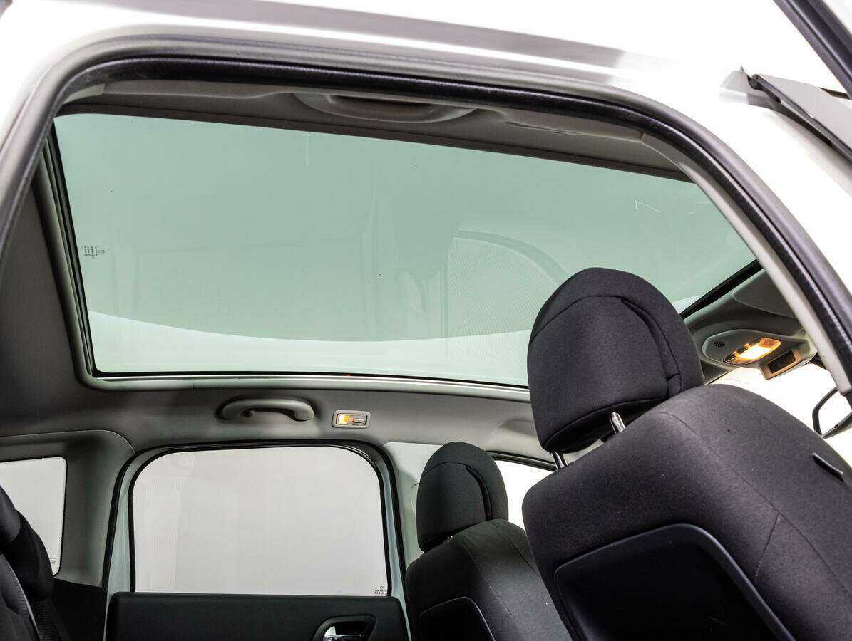 Б/У Пежо 3008 2012 года. Фото: #14