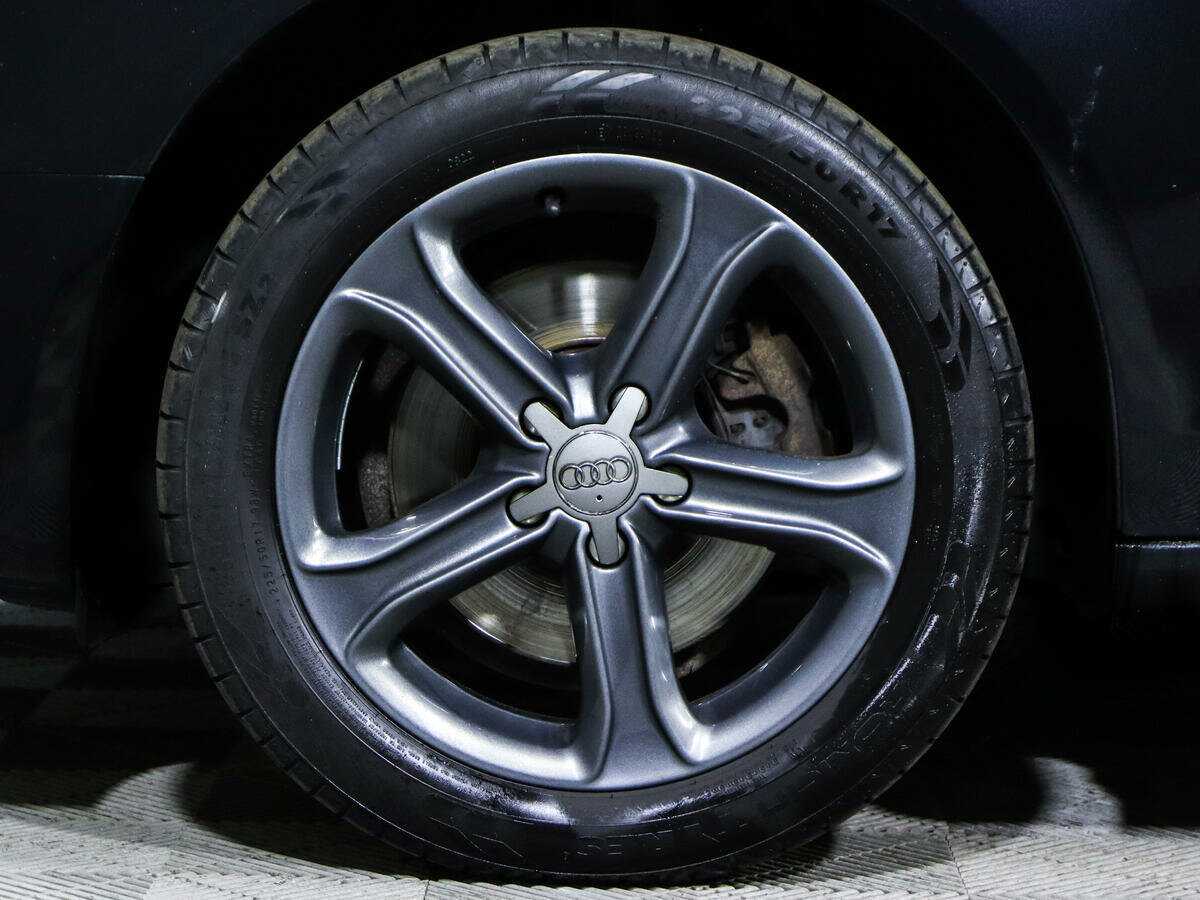 Б/У Ауди А4 2013 года. Фото: #14