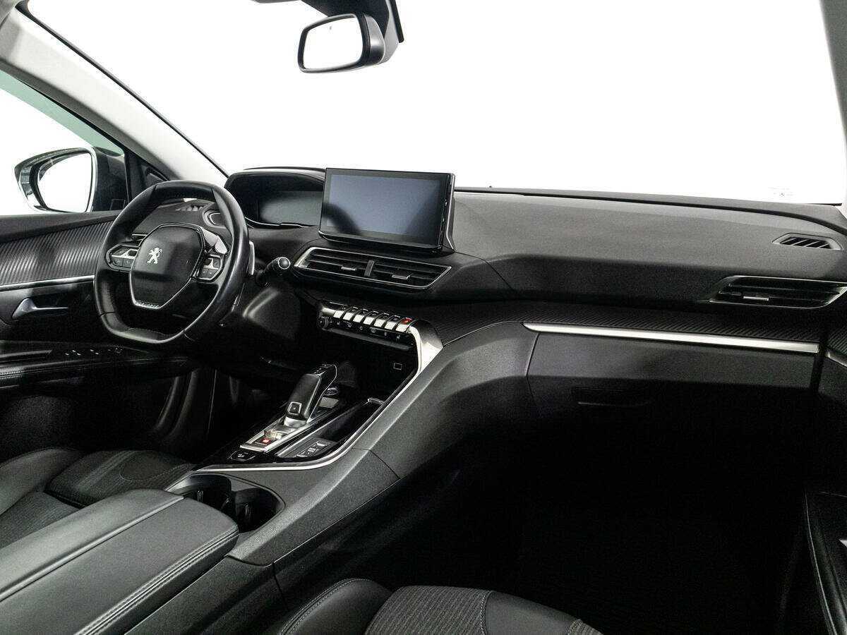 Б/У Пежо 5008 2021 года. Фото: #8
