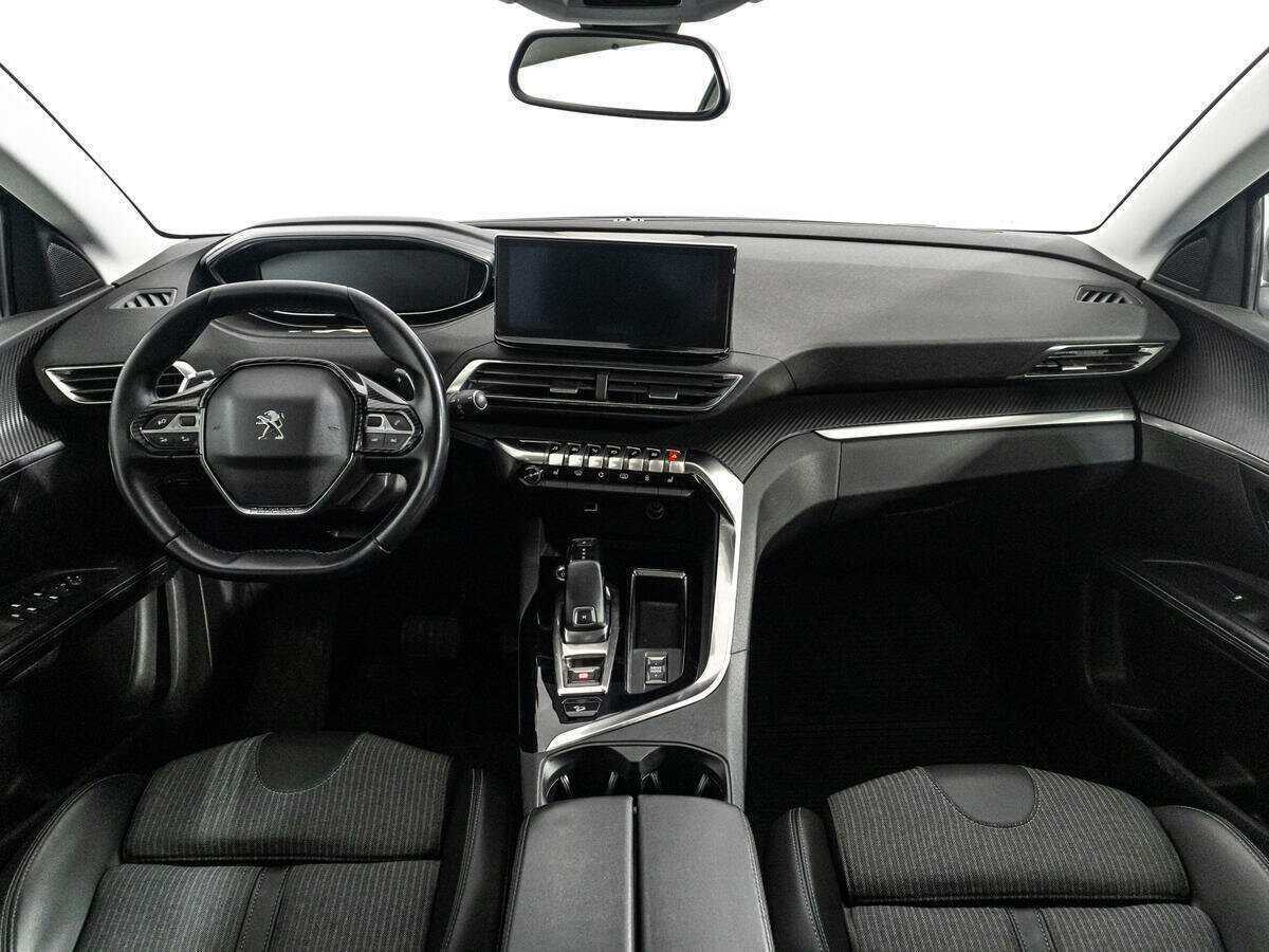 Б/У Пежо 5008 2021 года. Фото: #12