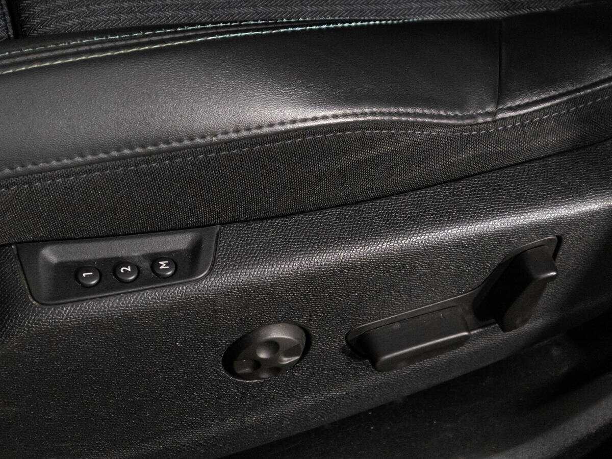 Б/У Пежо 5008 2021 года. Фото: #15