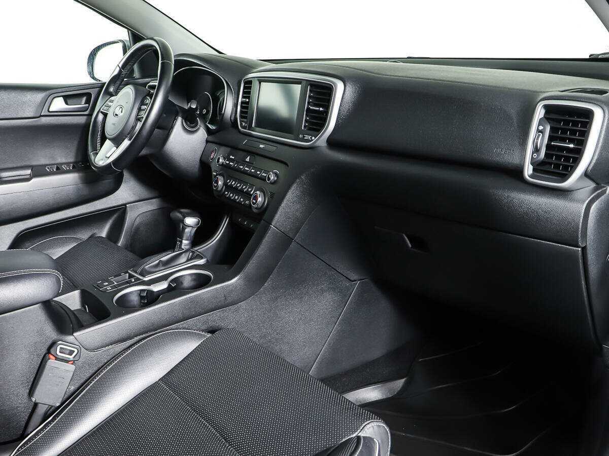 Б/У Киа Спортейдж 2020 года. Фото: #8