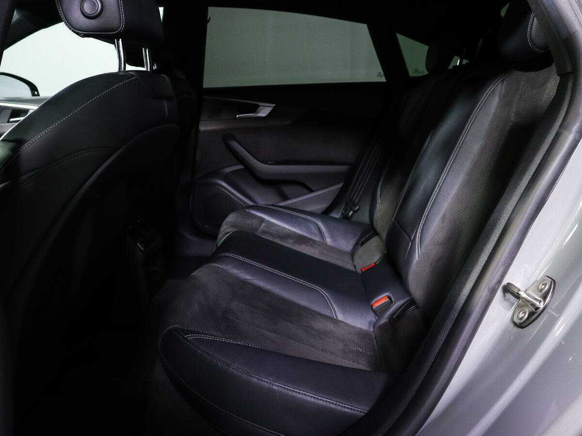 Б/У Ауди А5 2018 года. Фото: #7