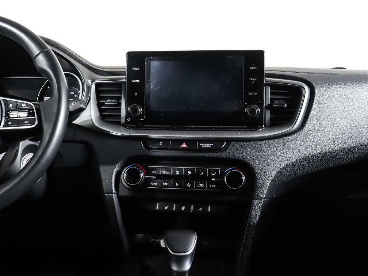 Б/У Киа Сид 2021 года. Фото: #11