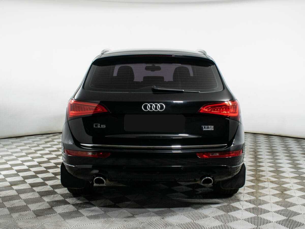 Б/У Ауди К5 2015 года. Фото: #4