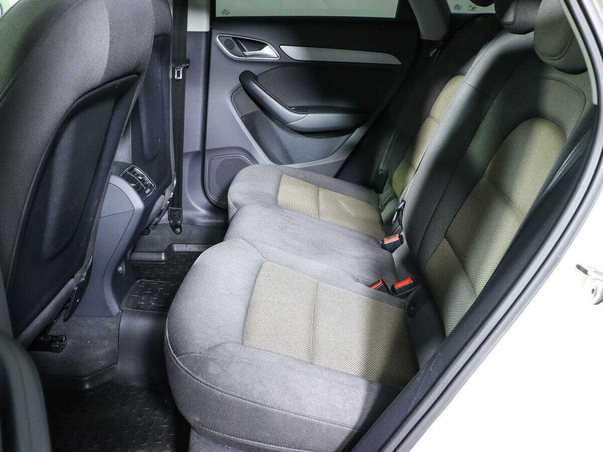 Б/У Ауди К3 2012 года. Фото: #6