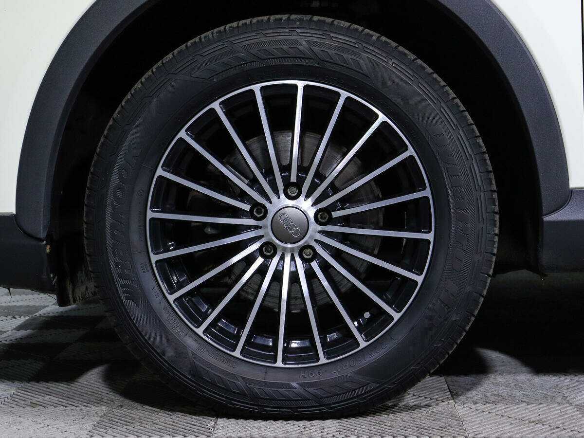 Б/У Ауди К3 2012 года. Фото: #12