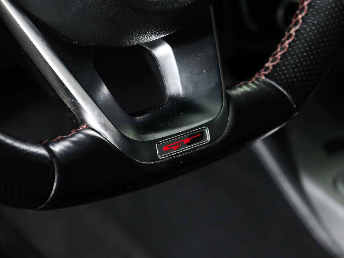 Б/У Киа Оптима 2018 года. Фото: #17