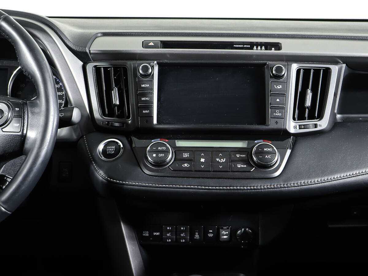 Б/У Тойота Рав4 2018 года. Фото: #11