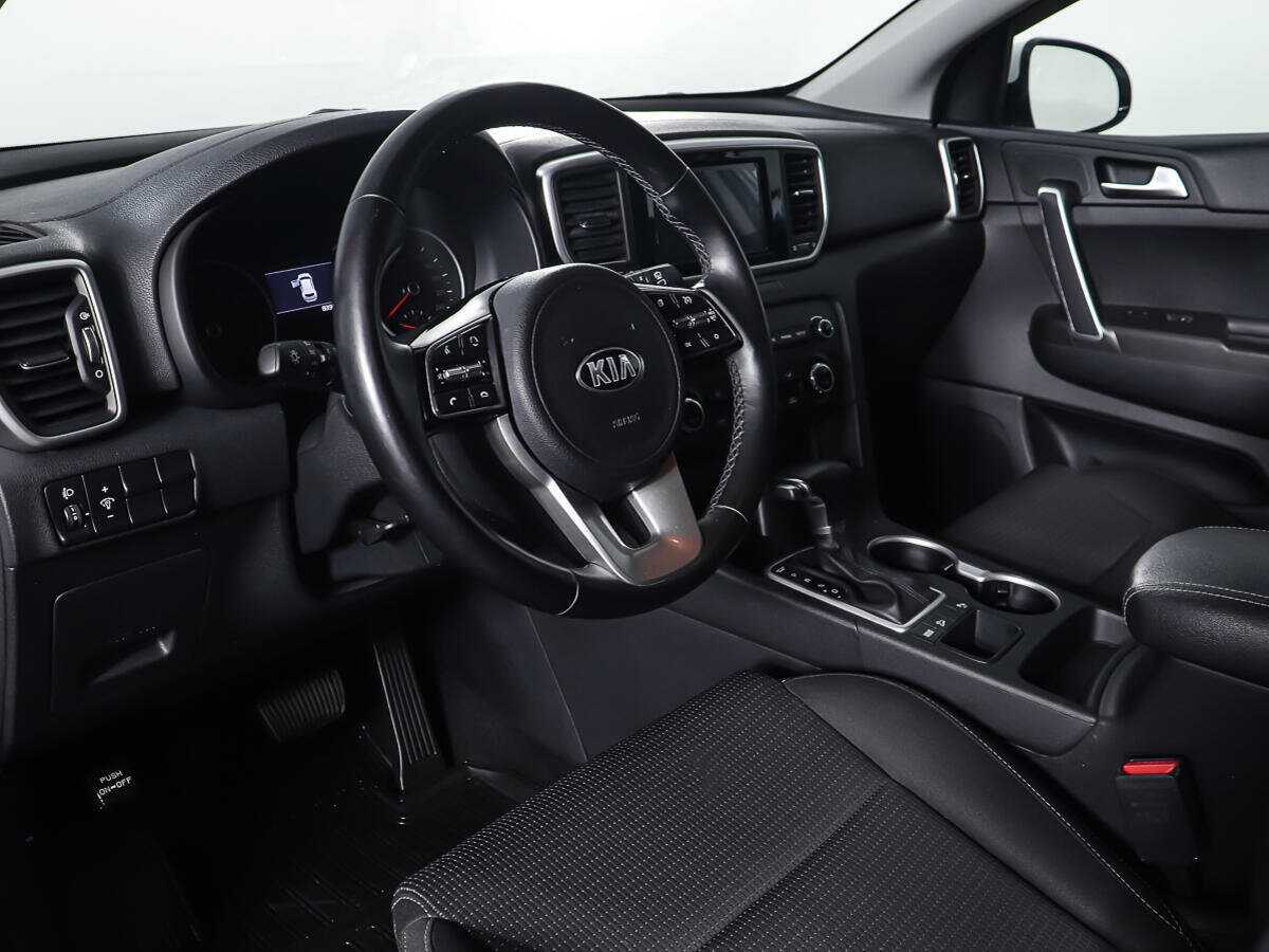 Б/У Киа Спортейдж 2019 года. Фото: #12