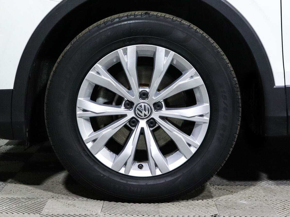 Б/У Фольксваген Тигуан 2019 года. Фото: #19