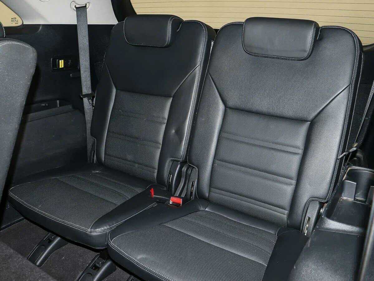 Б/У Киа Соренто 2018 года. Фото: #14