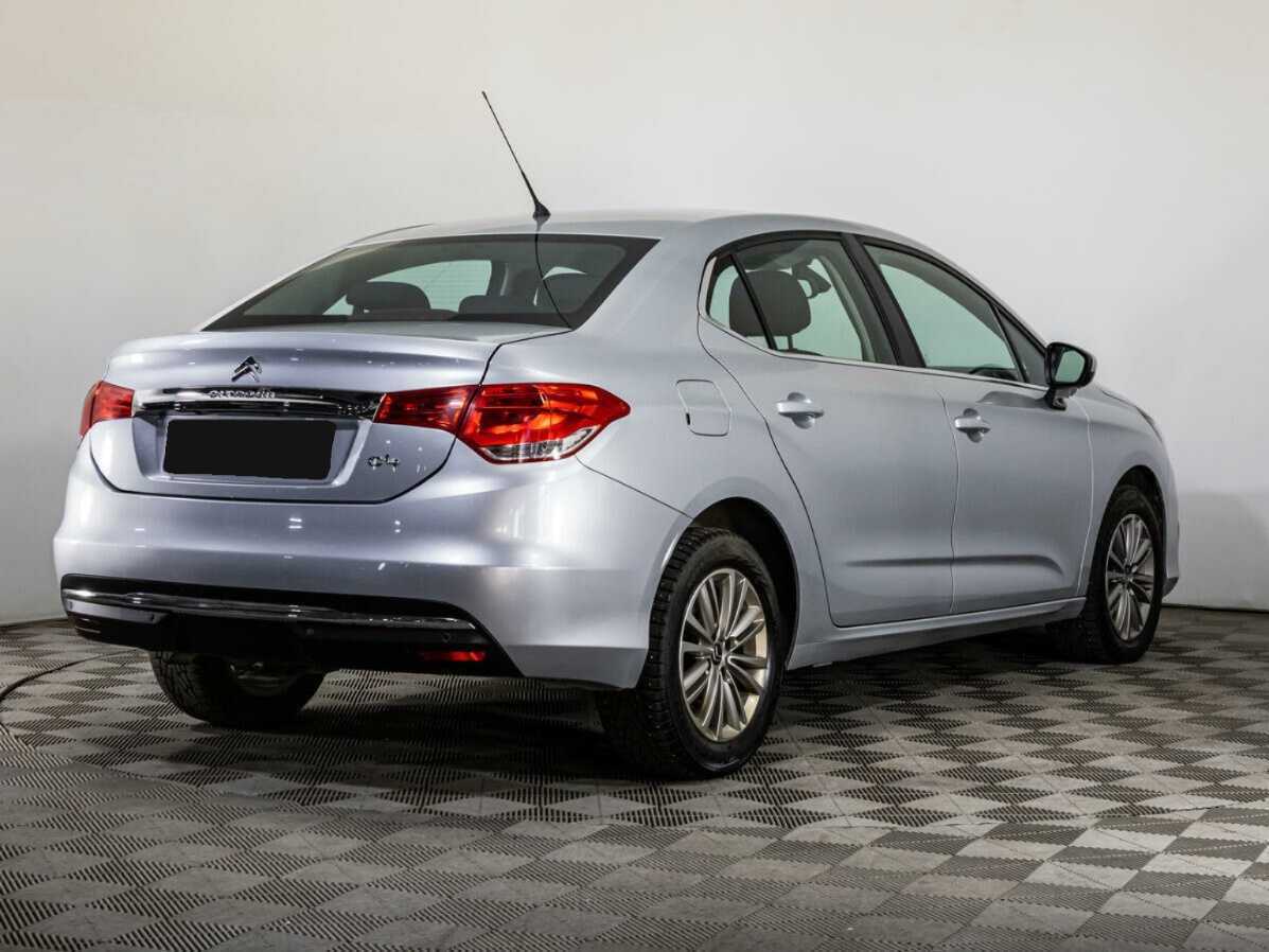 Б/У Ситроен Ц4 2020 года. Фото: #3