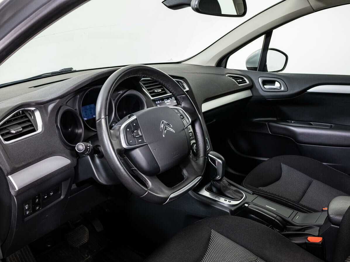 Б/У Ситроен Ц4 2020 года. Фото: #8