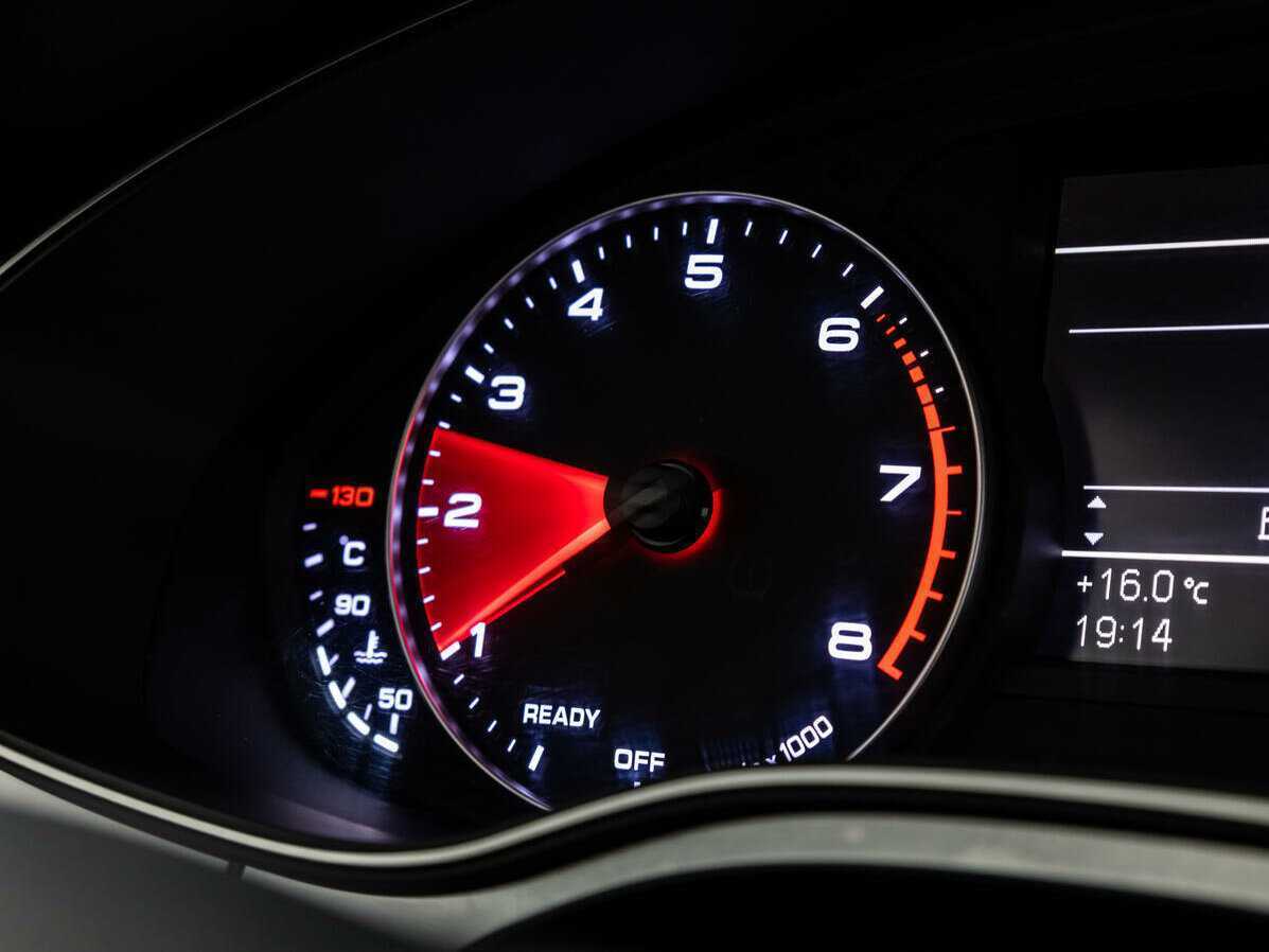 Б/У Ауди А6 2014 года. Фото: #21