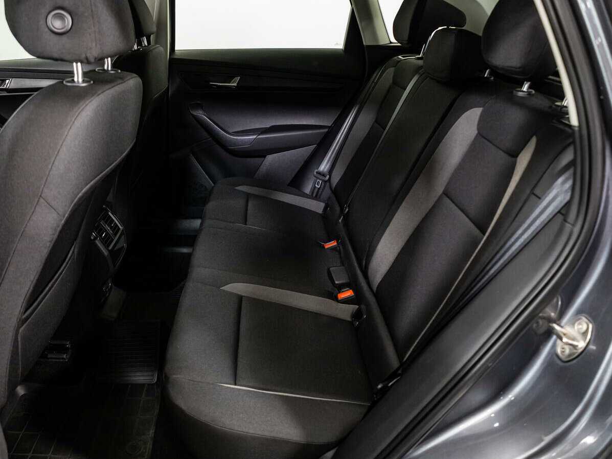 Б/У Шкода Карок 2020 года. Фото: #7