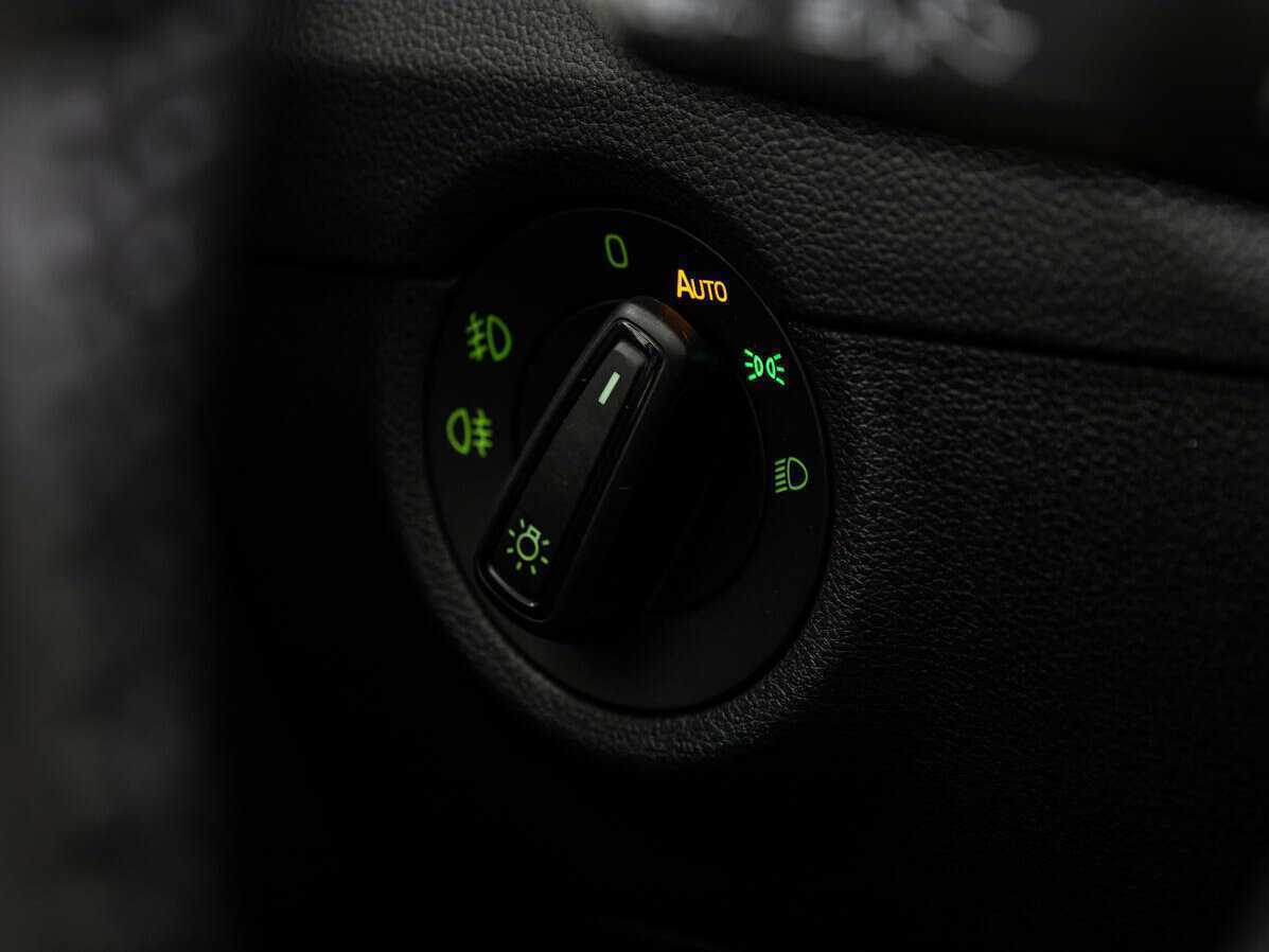 Б/У Шкода Октавия 2019 года. Фото: #15