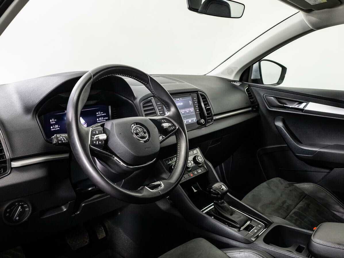 Б/У Шкода Карок 2021 года. Фото: #8