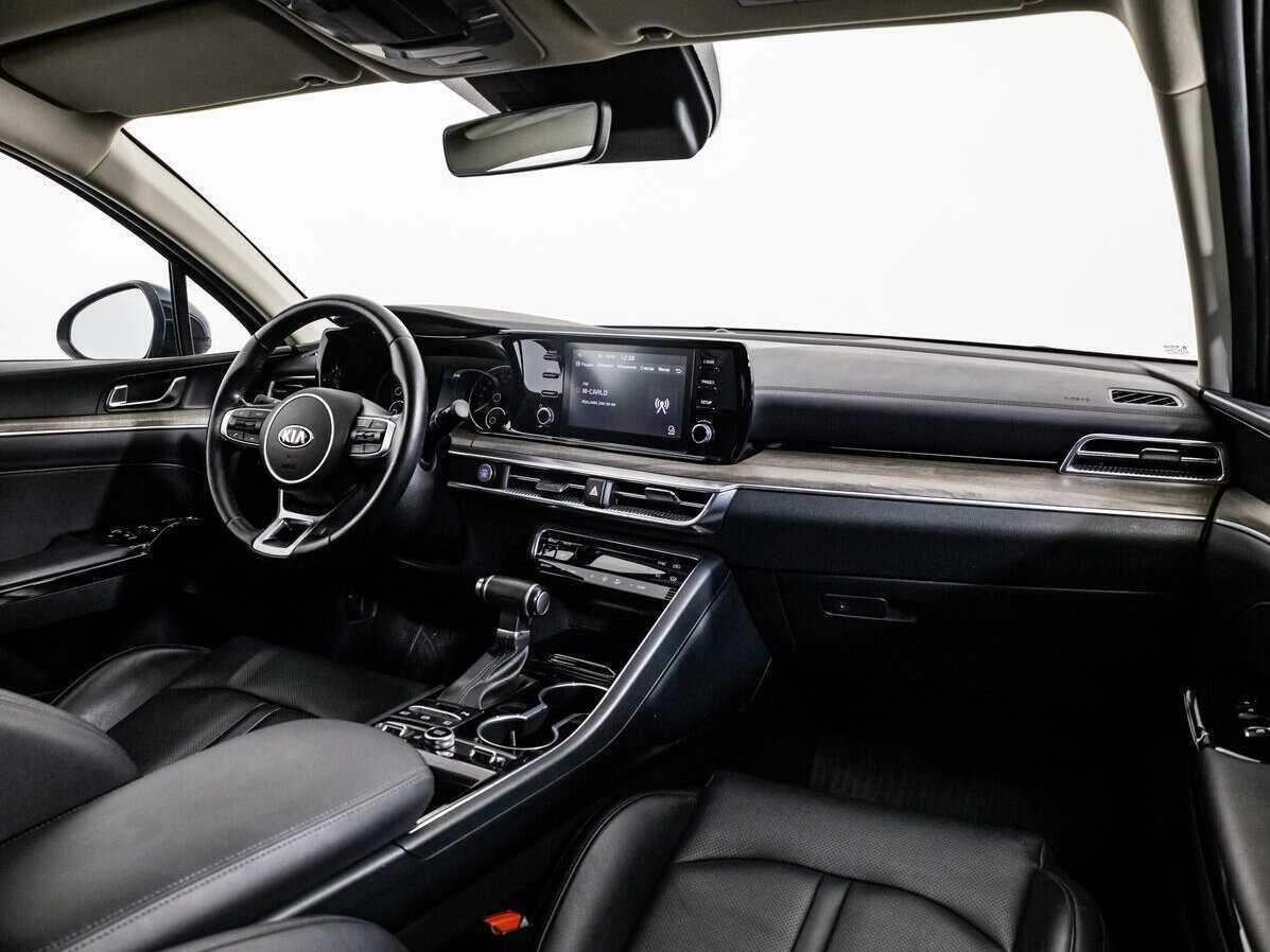 Б/У Киа К5 2021 года. Фото: #8